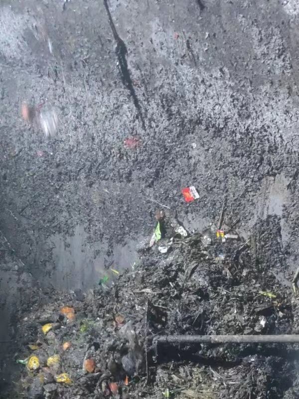 七星关污水池清理